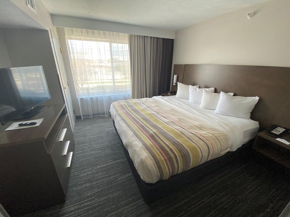 Country Inn & Suites By Radisson, Council Bluffs, Ia Bagian luar foto