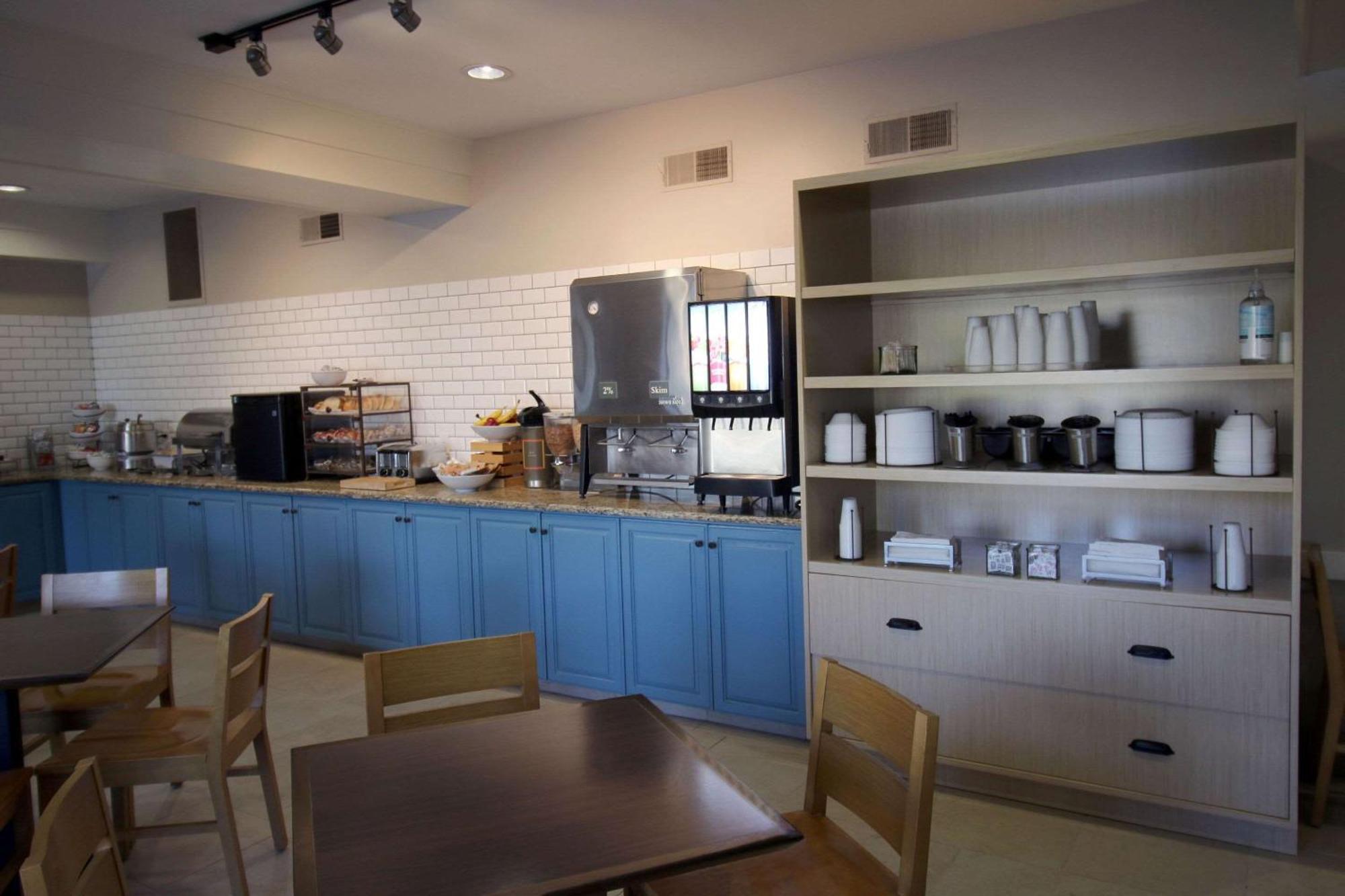Country Inn & Suites By Radisson, Council Bluffs, Ia Bagian luar foto