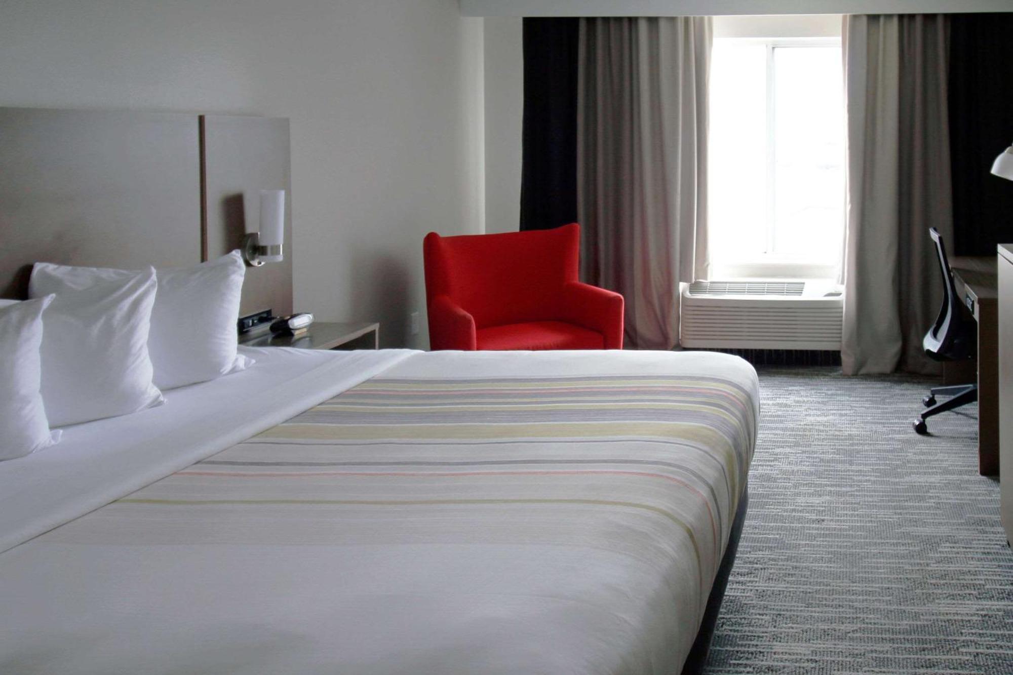 Country Inn & Suites By Radisson, Council Bluffs, Ia Bagian luar foto
