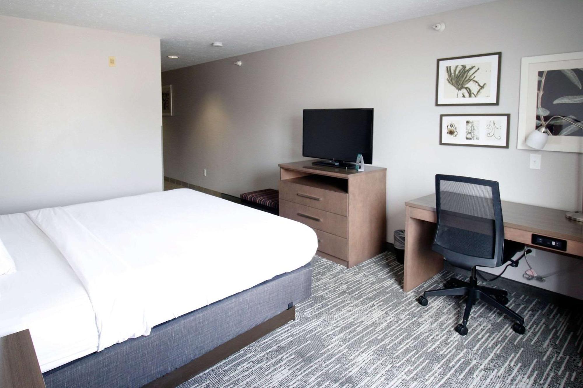 Country Inn & Suites By Radisson, Council Bluffs, Ia Bagian luar foto