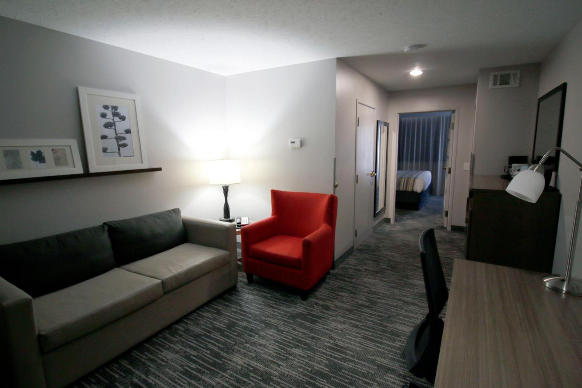 Country Inn & Suites By Radisson, Council Bluffs, Ia Bagian luar foto