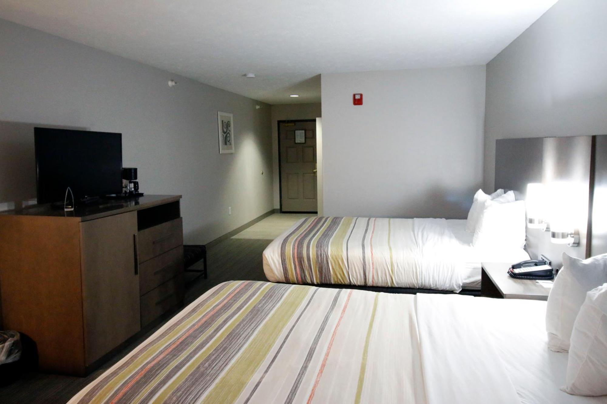 Country Inn & Suites By Radisson, Council Bluffs, Ia Bagian luar foto